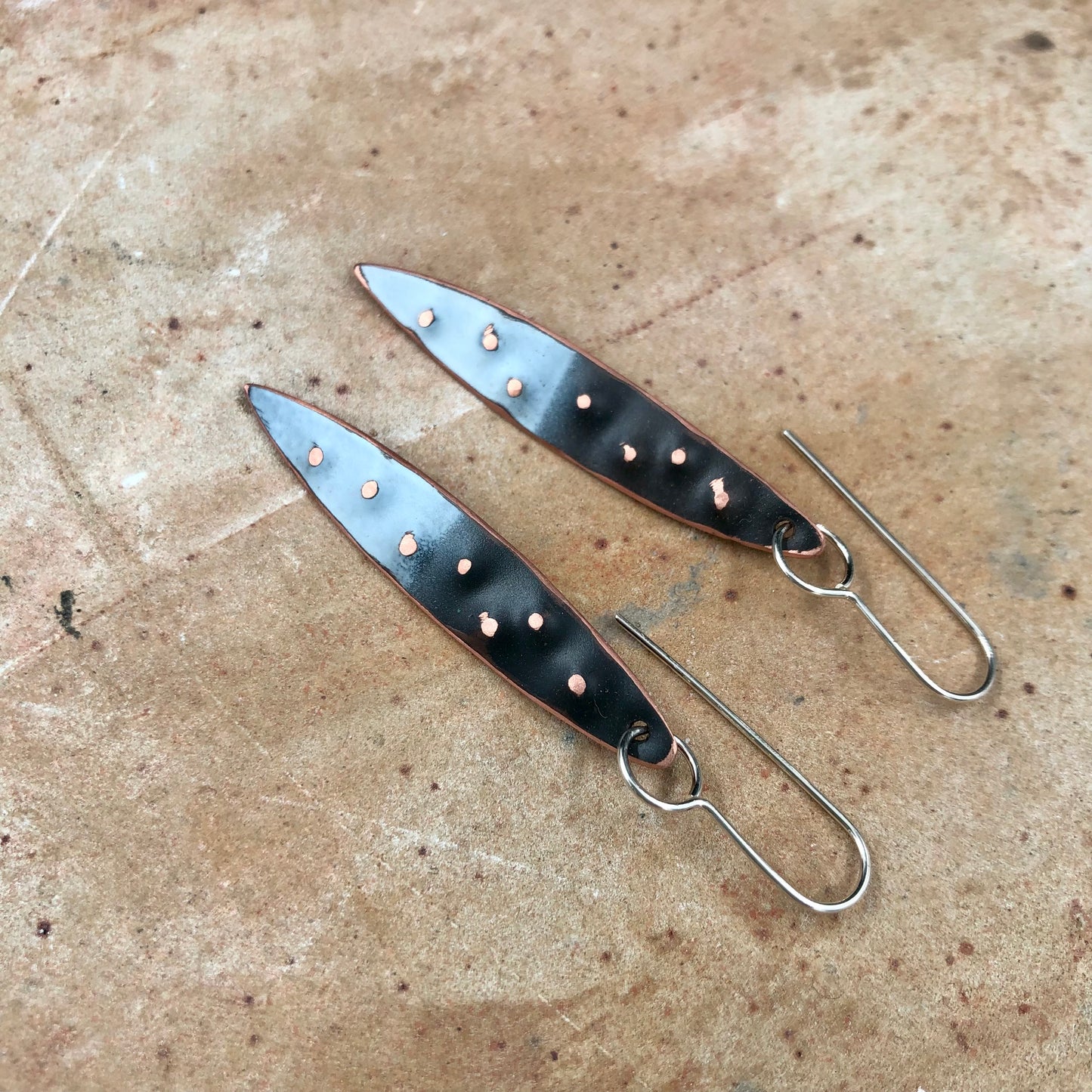 White & Black Repurposed Copper/Narrow Leaf
