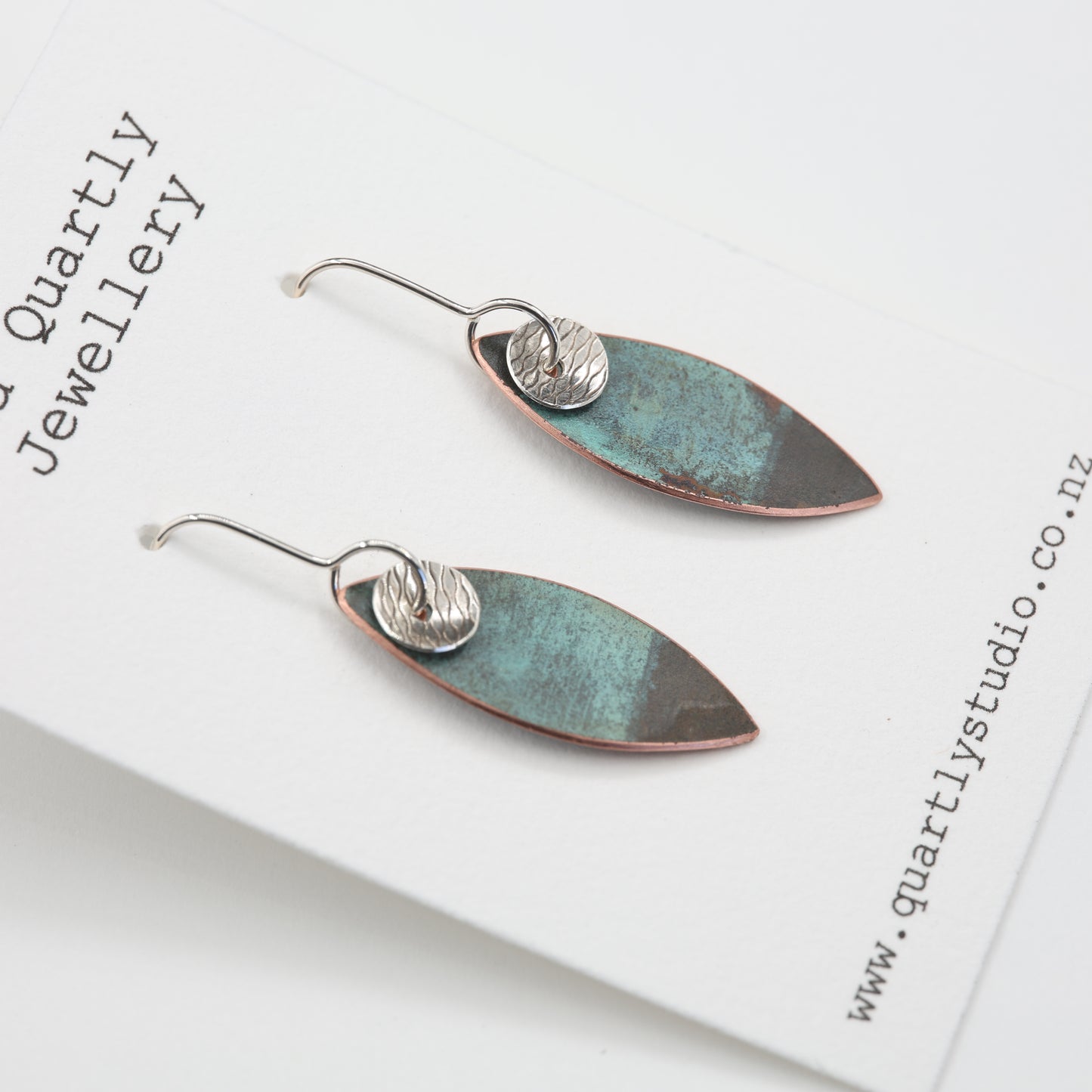 Natural Patina Design with Vintage Silver-Leaf Shape Green