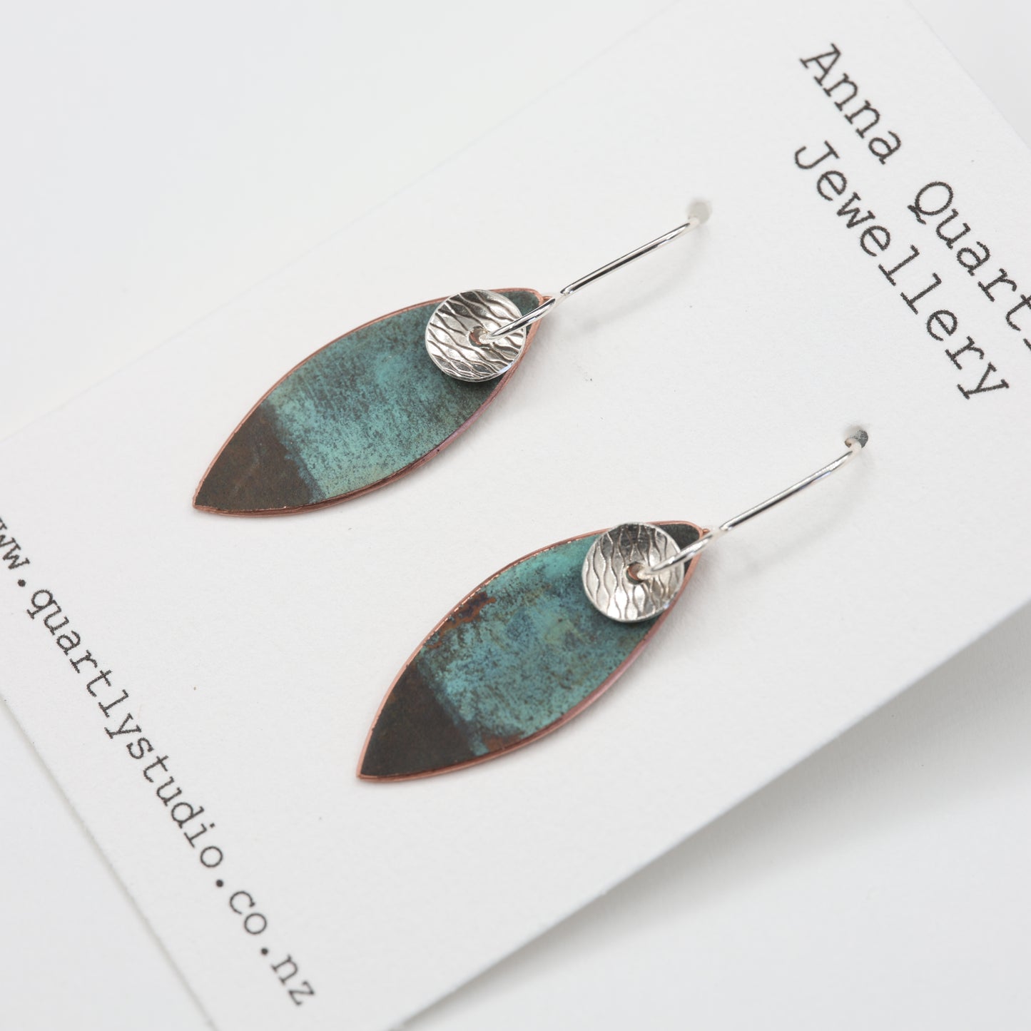 Natural Patina Design with Vintage Silver-Leaf Shape Green
