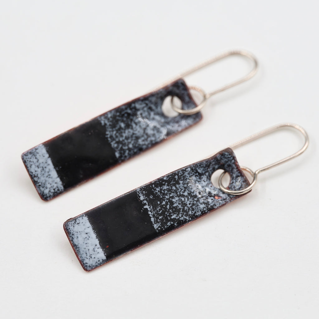 Black & white Enamel Earrings / Long Rectangle