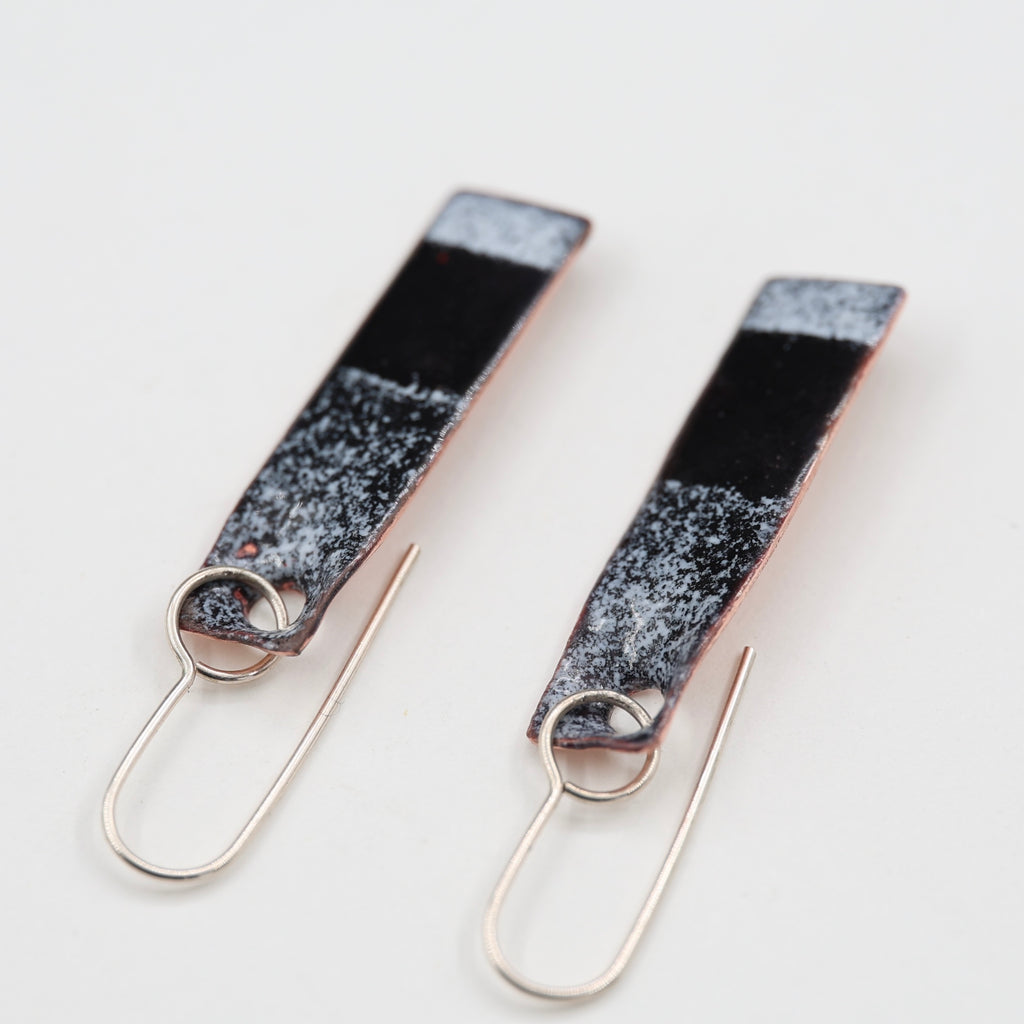 Black & white Enamel Earrings / Long Rectangle