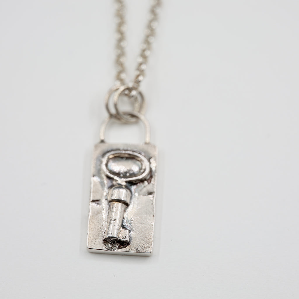 Key Fossil Necklace 2
