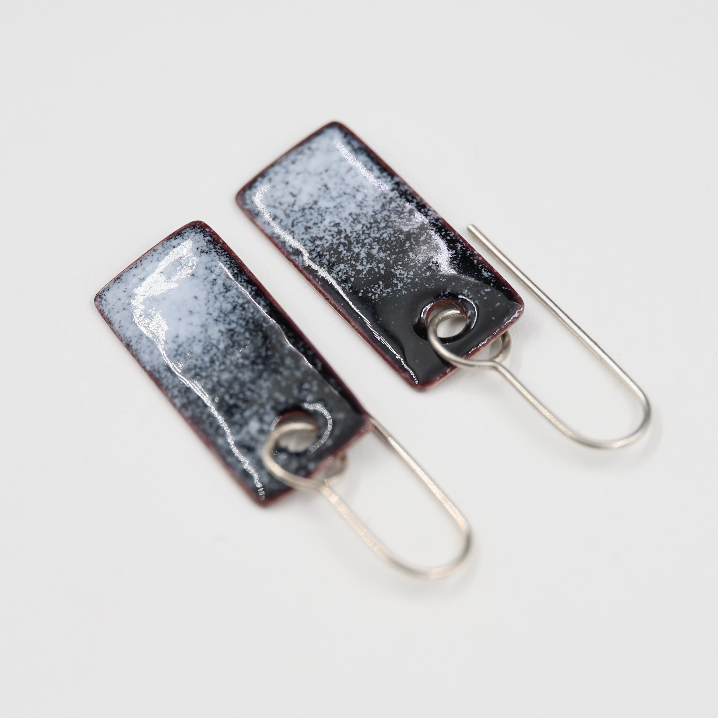 Black & white Enamel Earrings / Wide Rectangle