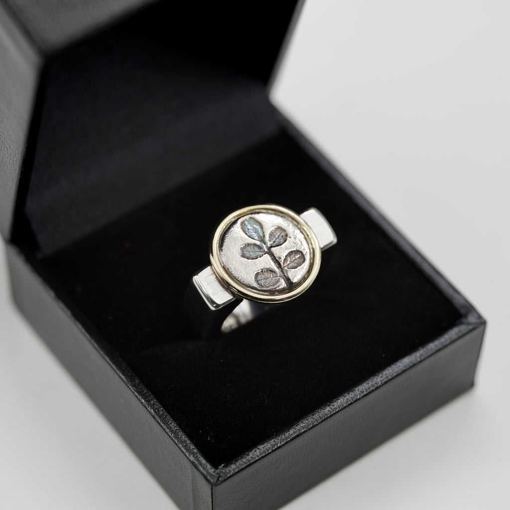 Kōwhai Leaf- Silver/Brass Ring