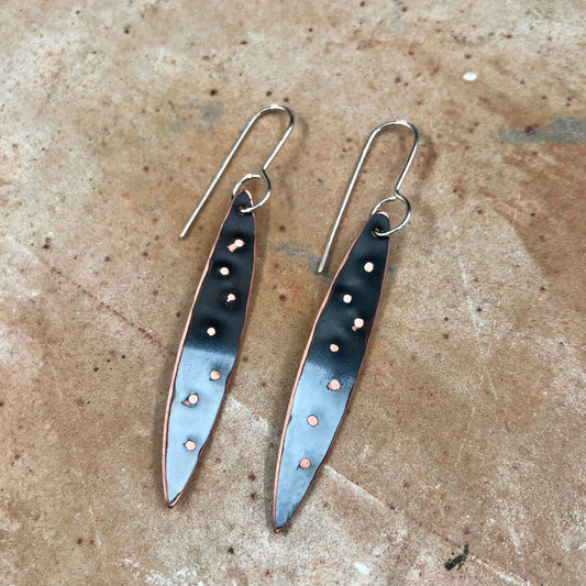 White & Black Repurposed Copper/Narrow Leaf